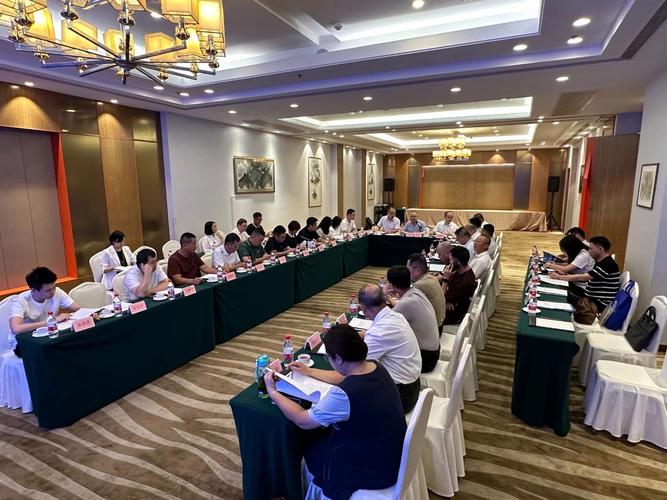 2025年廣東省物業(yè)管理行業(yè)協(xié)會(huì)汕頭市會(huì)員單位交流座談會(huì)成功召開(kāi)
